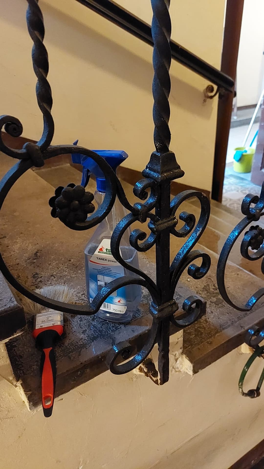 Treppenhaus-Reinigung